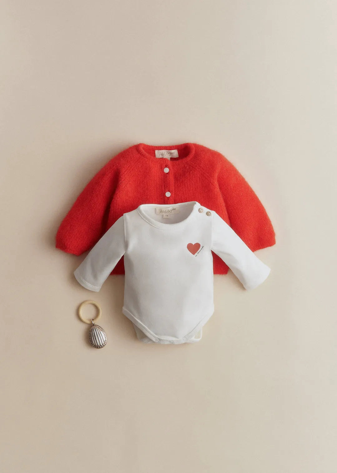 Ecru / Red