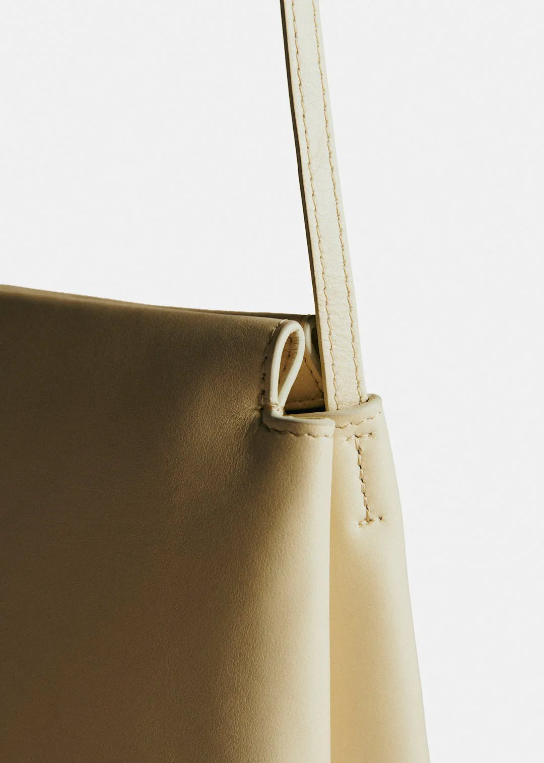 Smooth Ecru