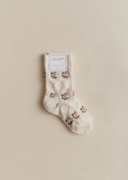 Ecru flowers