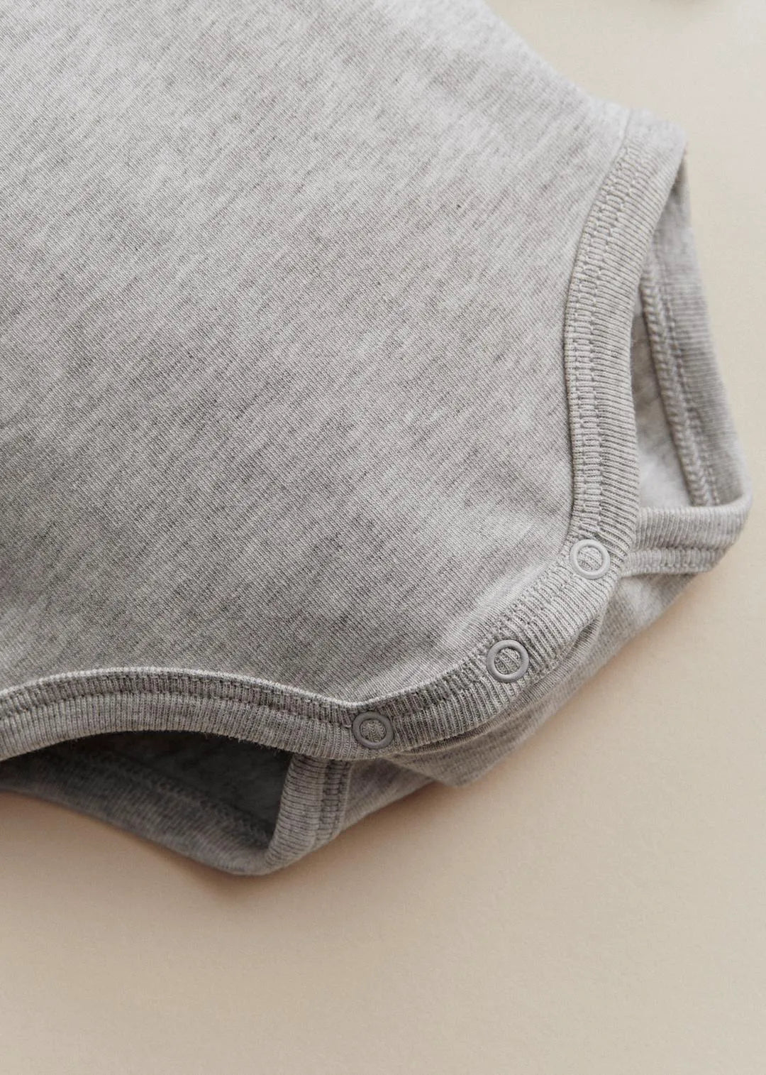 Speckled Grey / Ecru