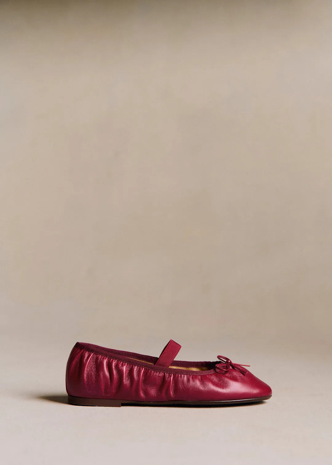 Cherry Smooth Pleated Elastic
