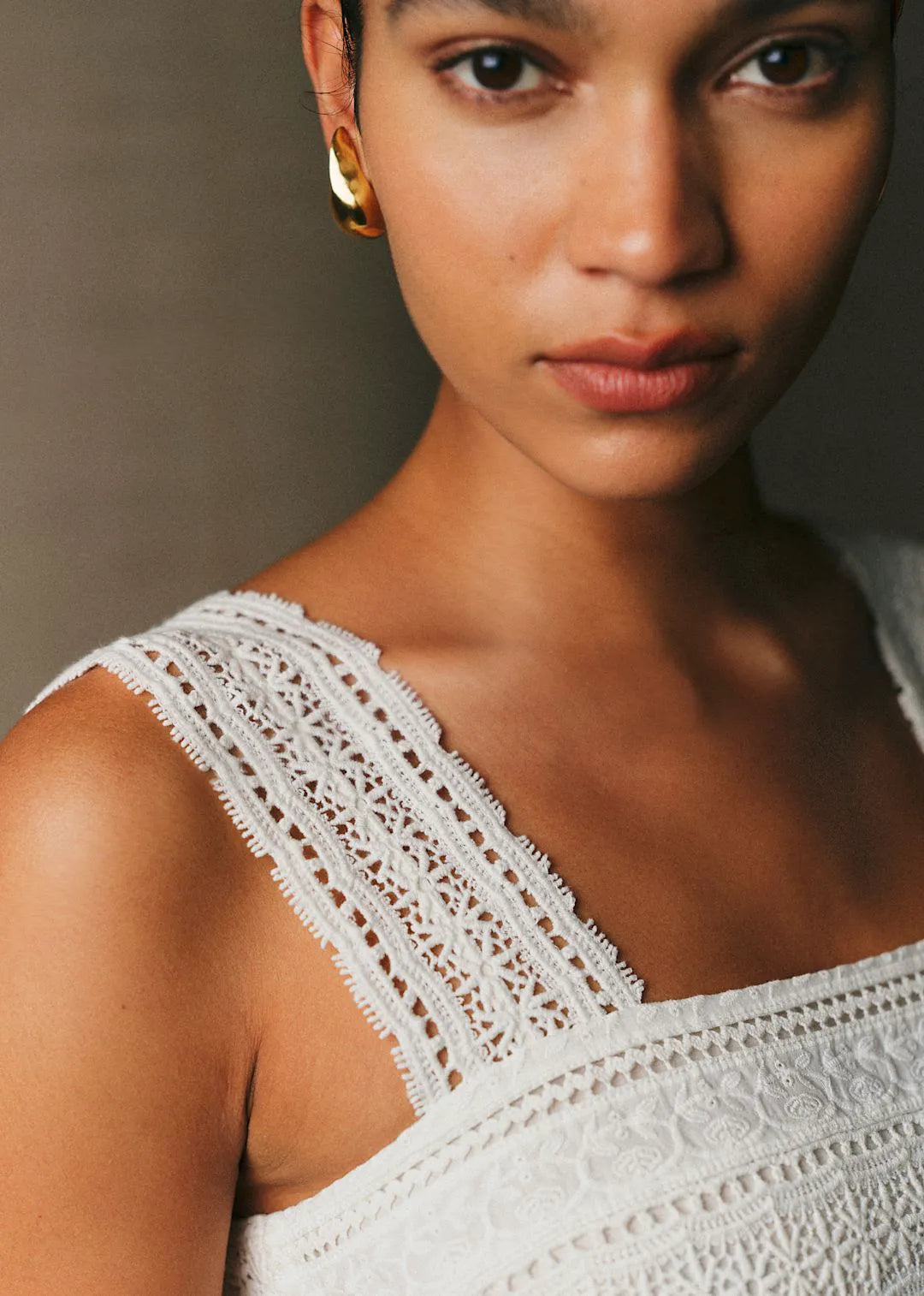 Ecru Guipure Lace