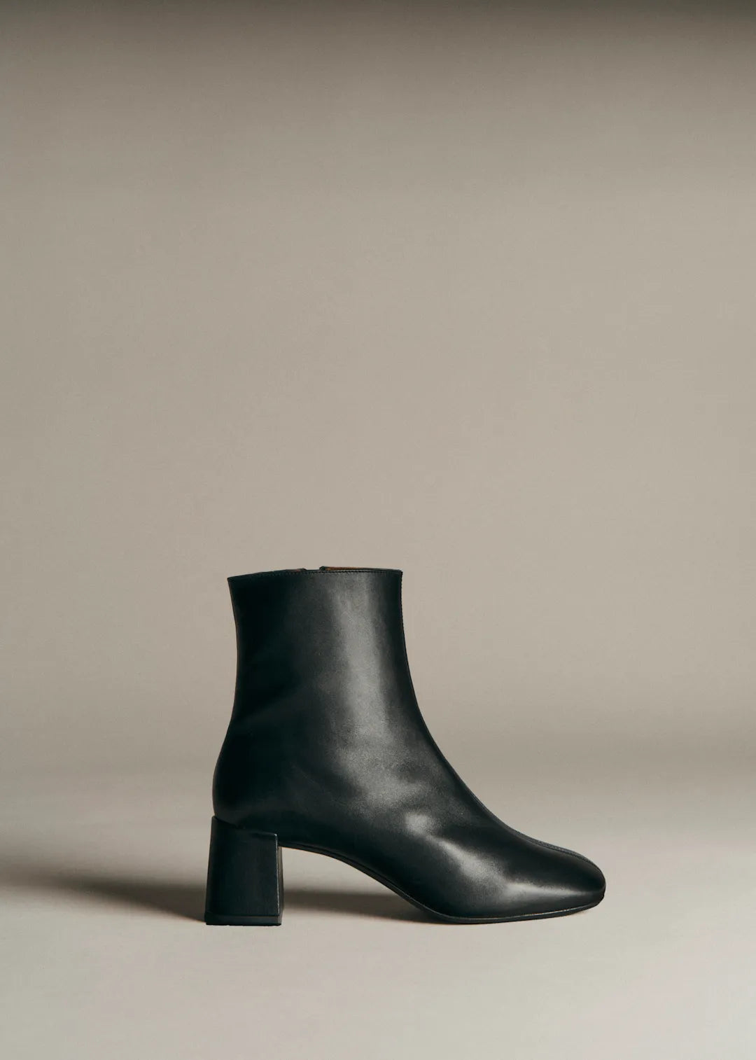 Smooth Black