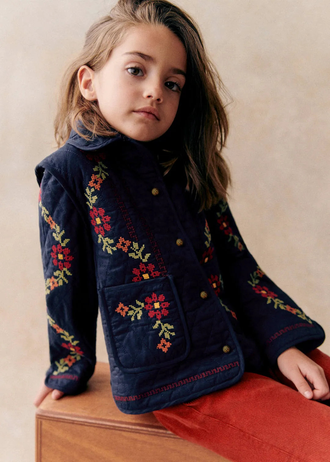 Marine Blue with Jazmin Embroidery