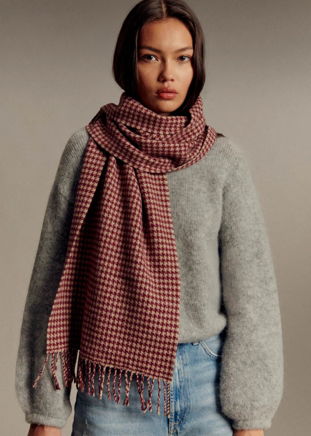 Burgundy Houndstooth
