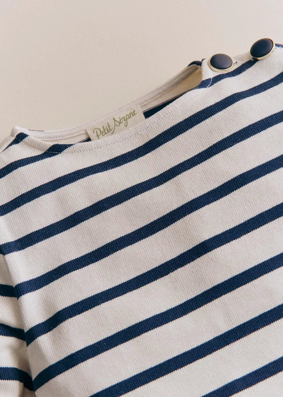 Cream/ Navy