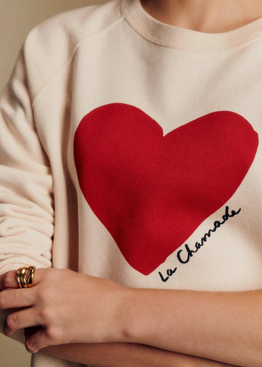 Cream / Red