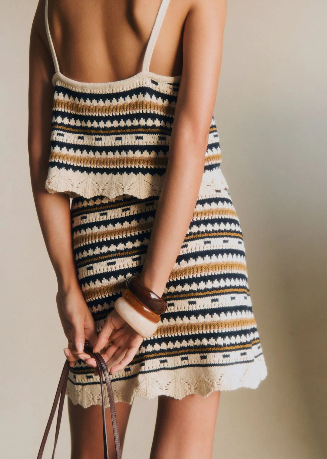 Ecru / Navy