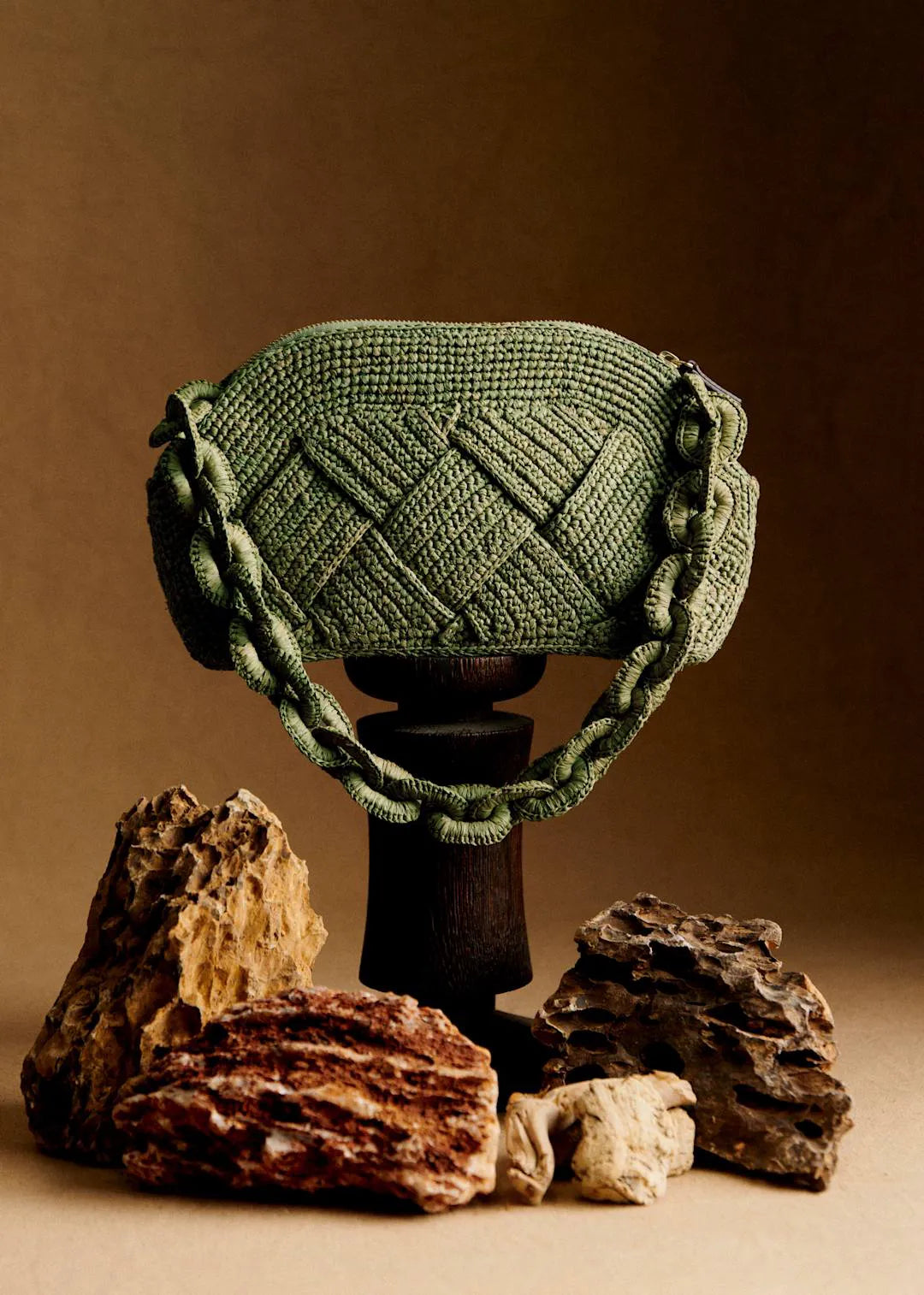 Pistachio braided raffia