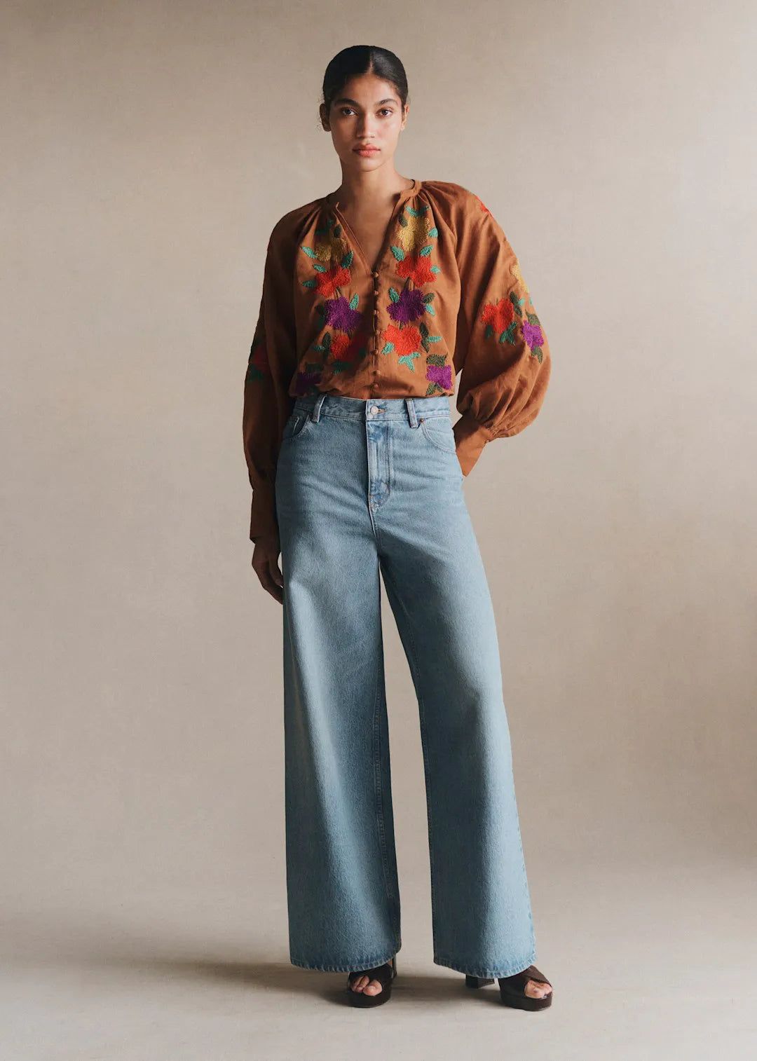 Chestnut with 70's Embroidery