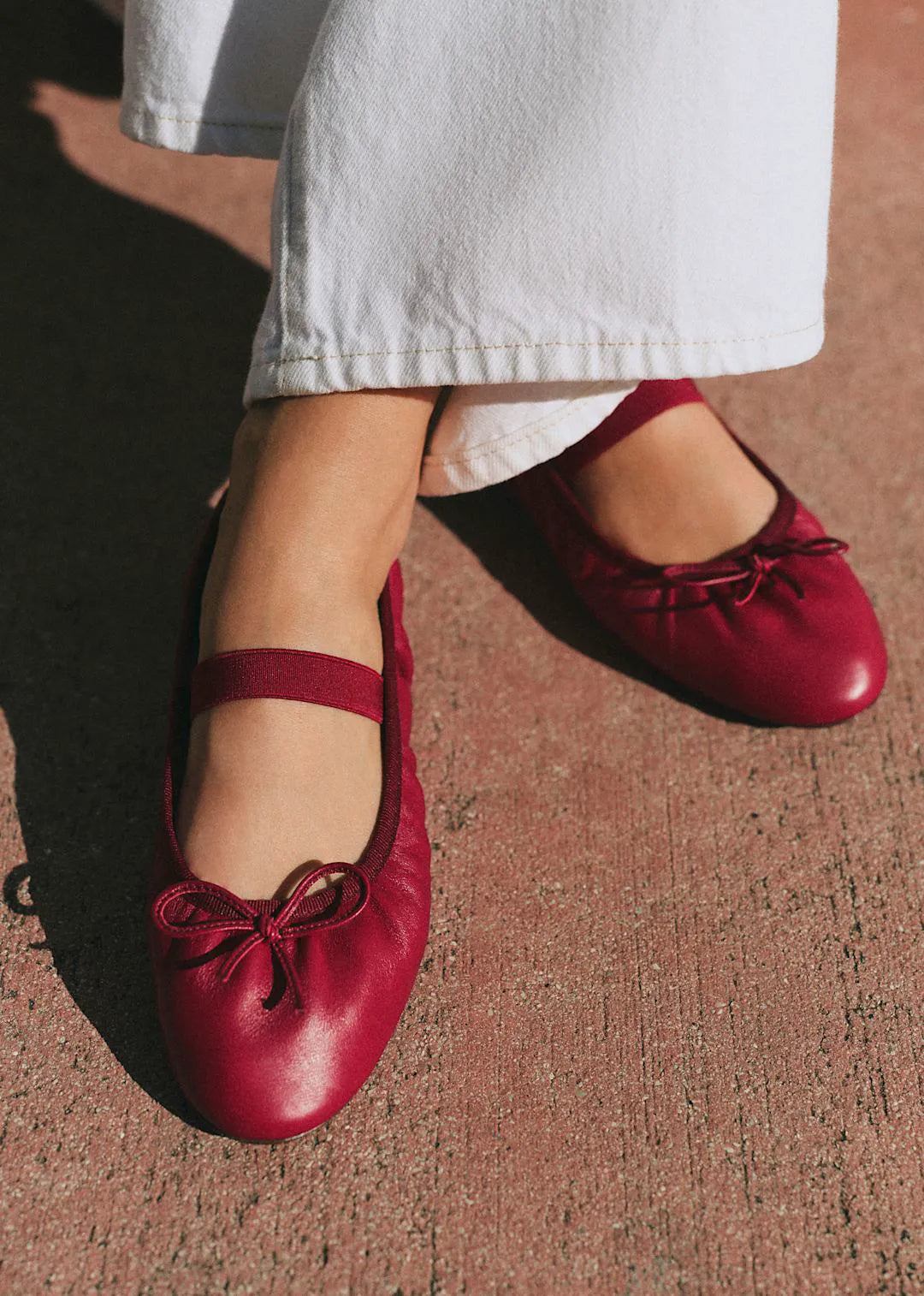 Cherry Smooth Pleated Elastic