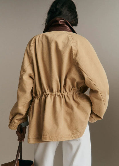 Light Camel