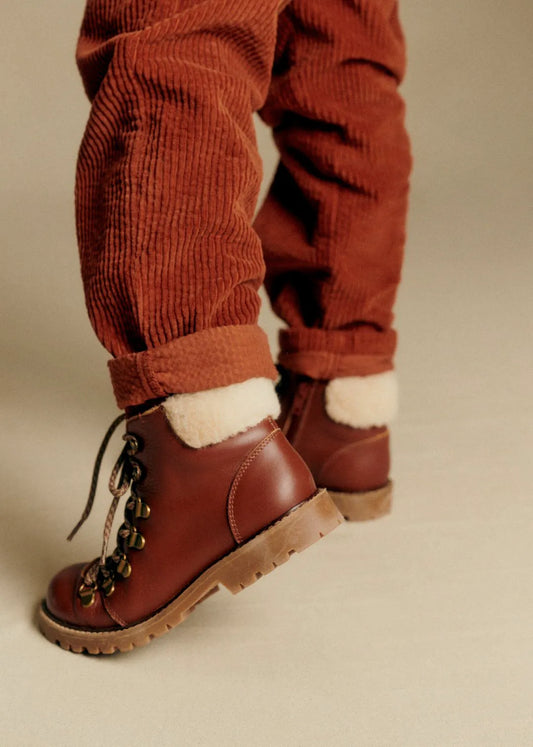 Smooth Heritage Camel