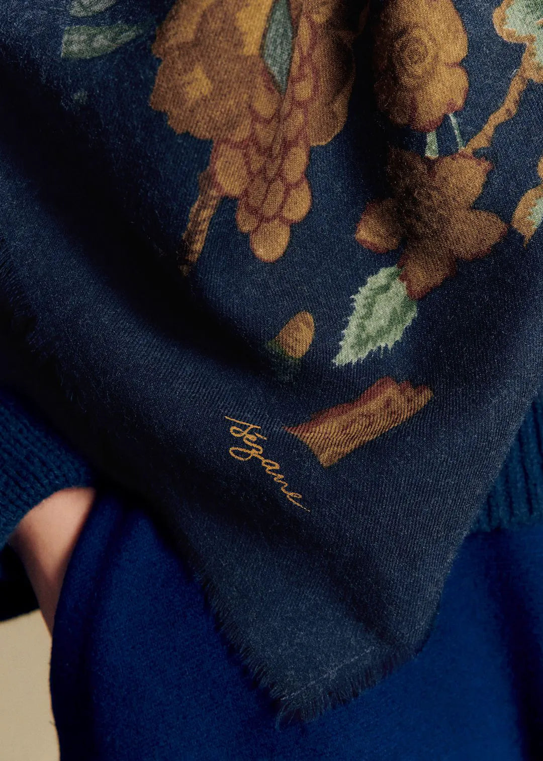 Navy/ Retro Flowers
