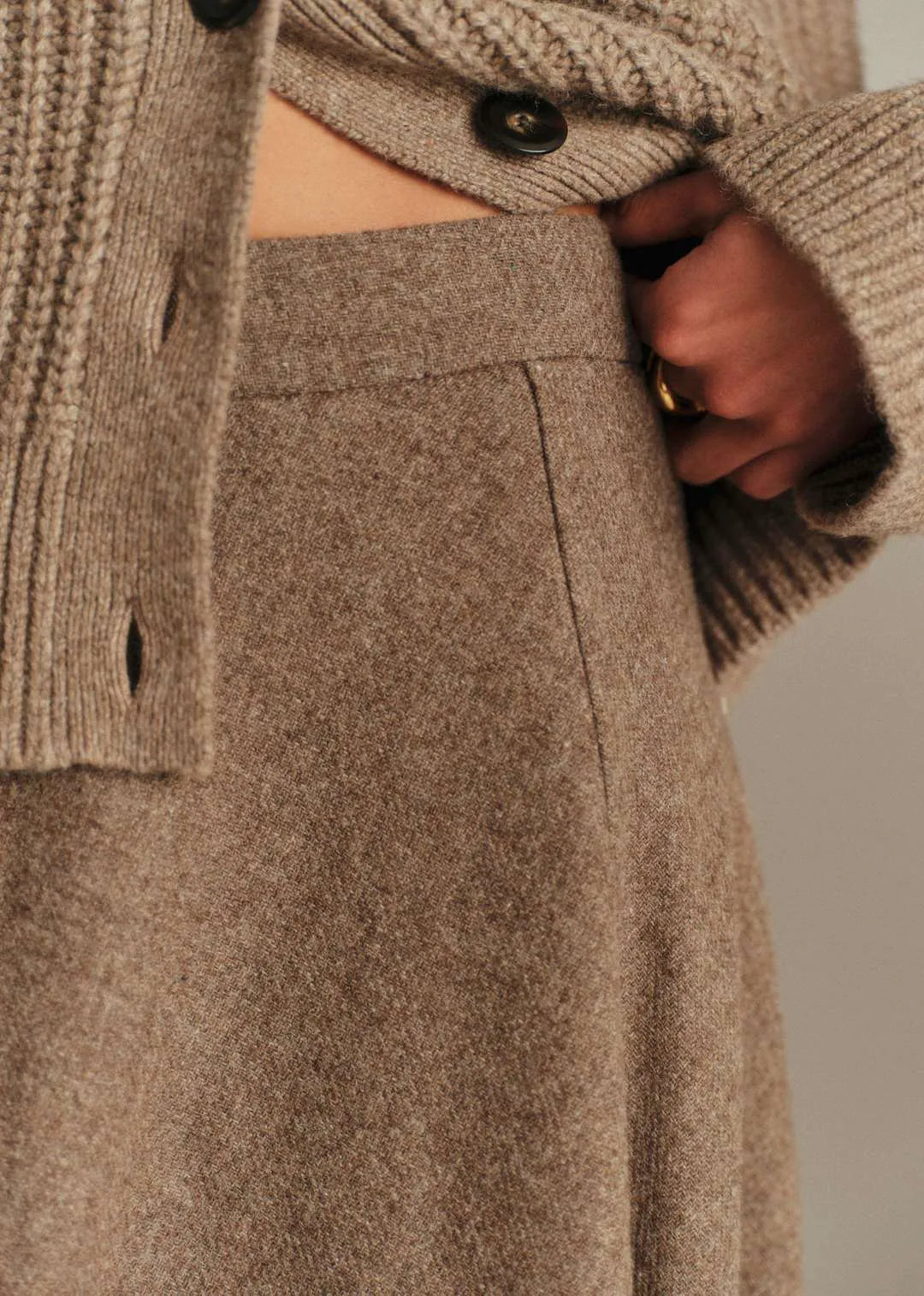 Taupe