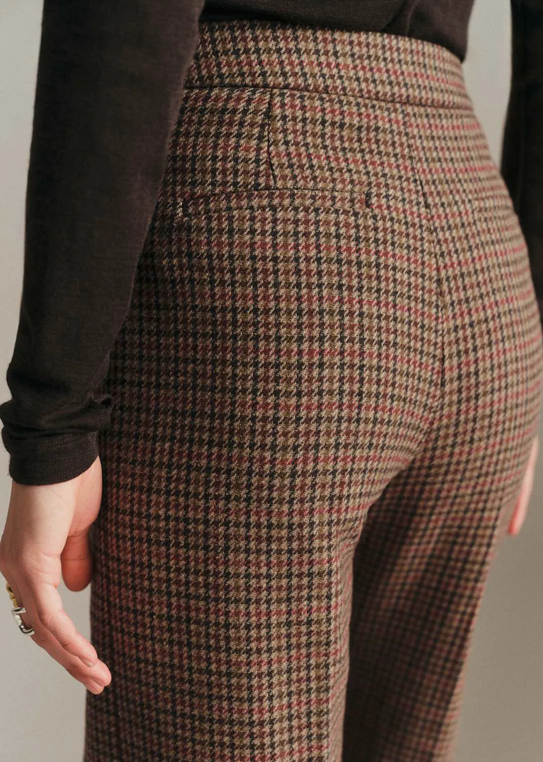 Multicoloured houndstooth