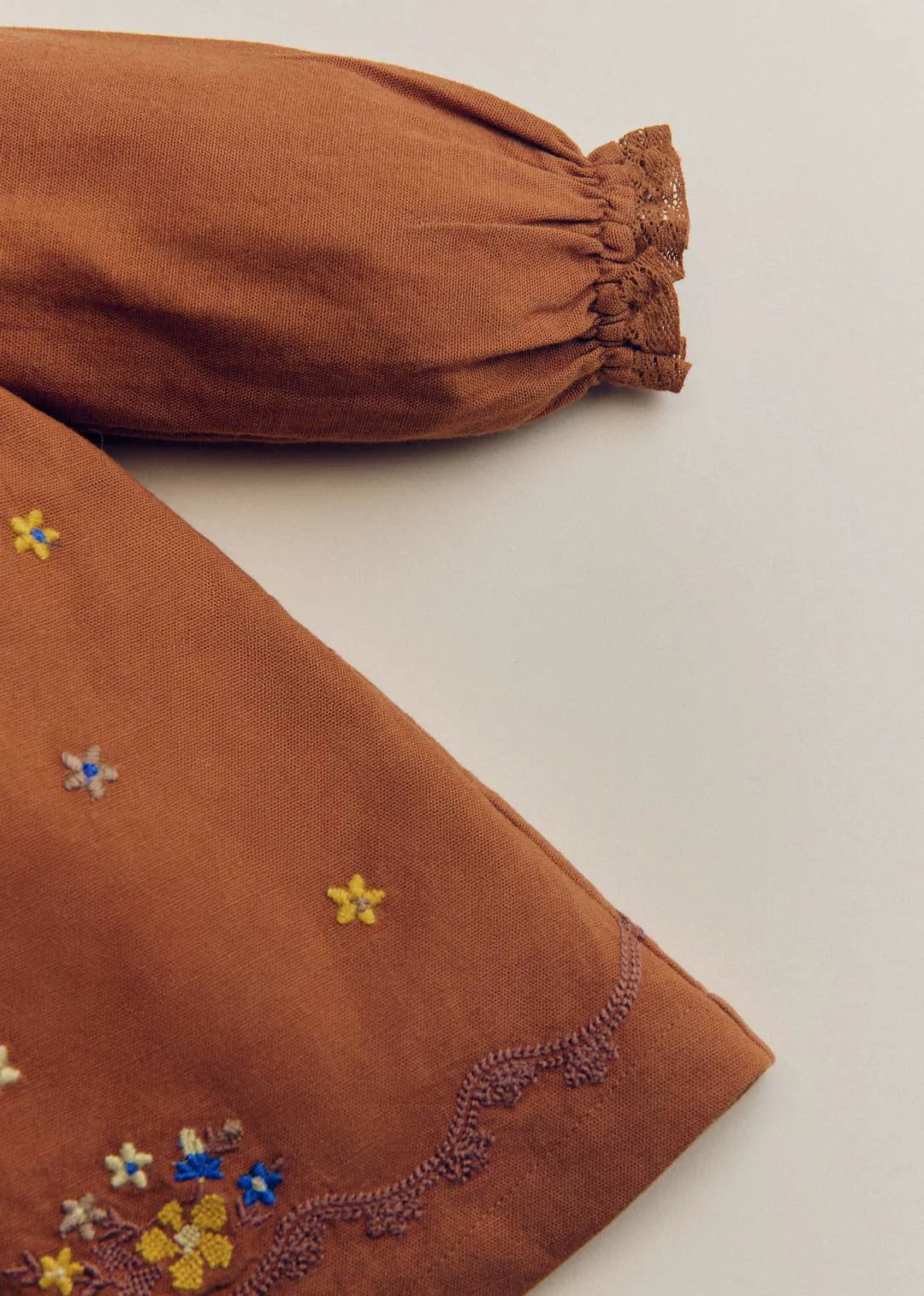 Caramel Laurette Embroidery