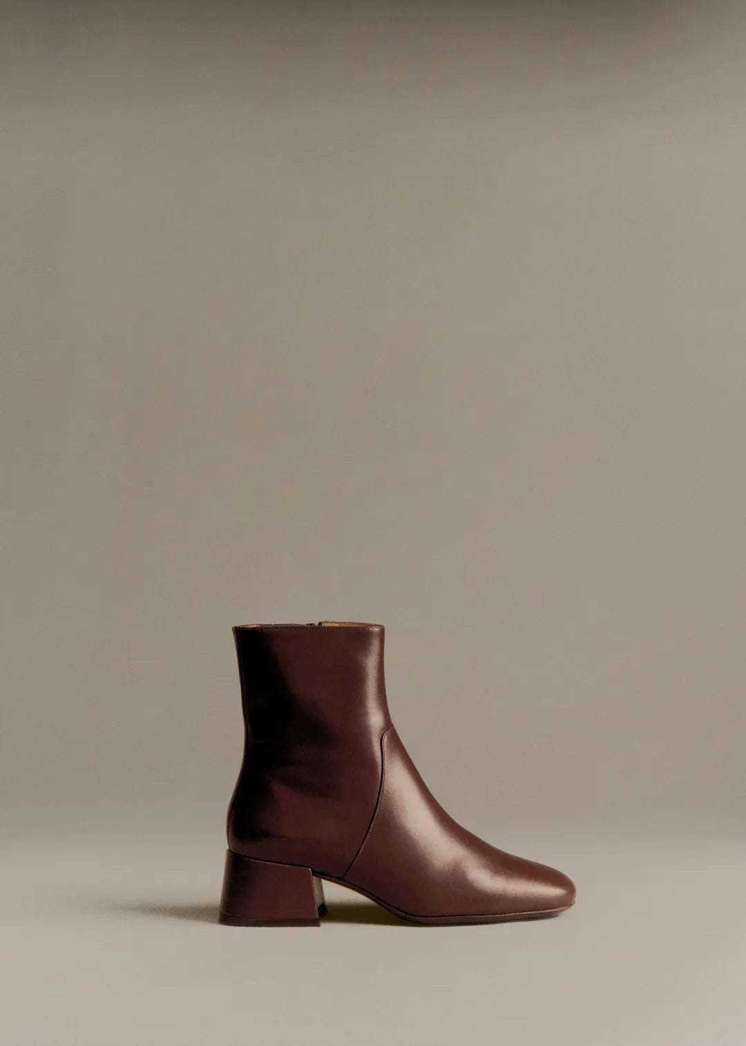 Glossy Chocolate