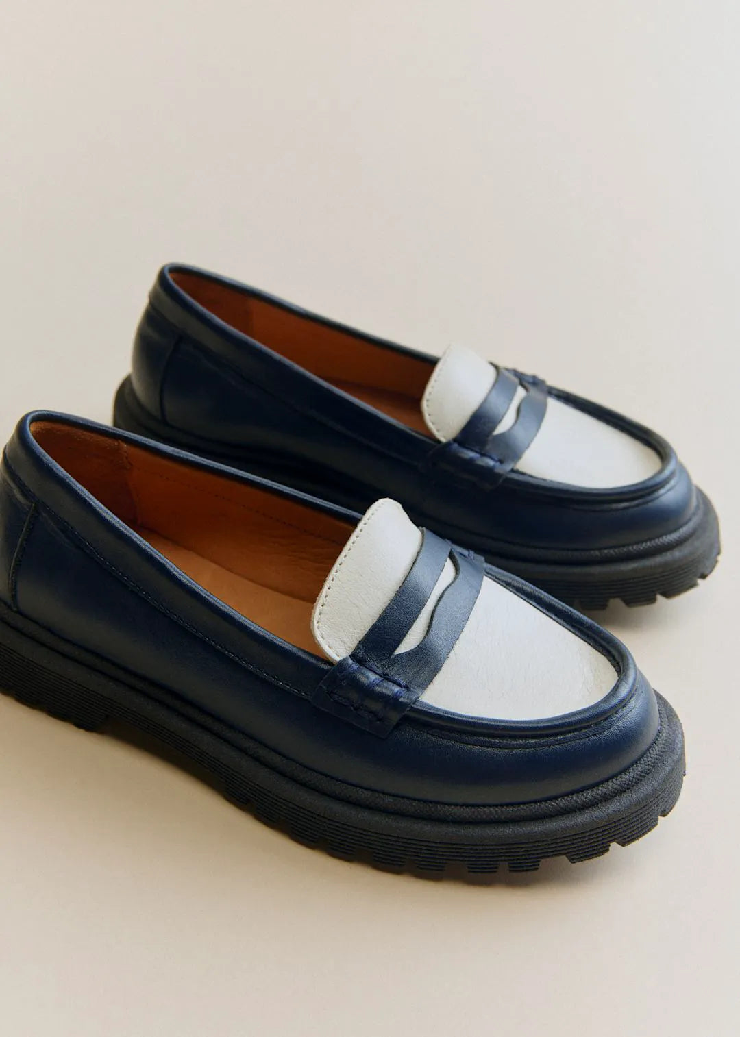 Multi navy