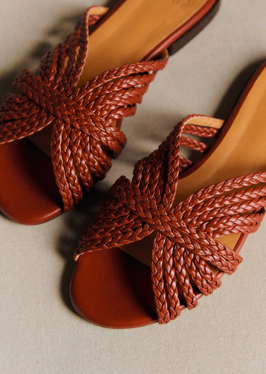 Mahogany Smooth Braided