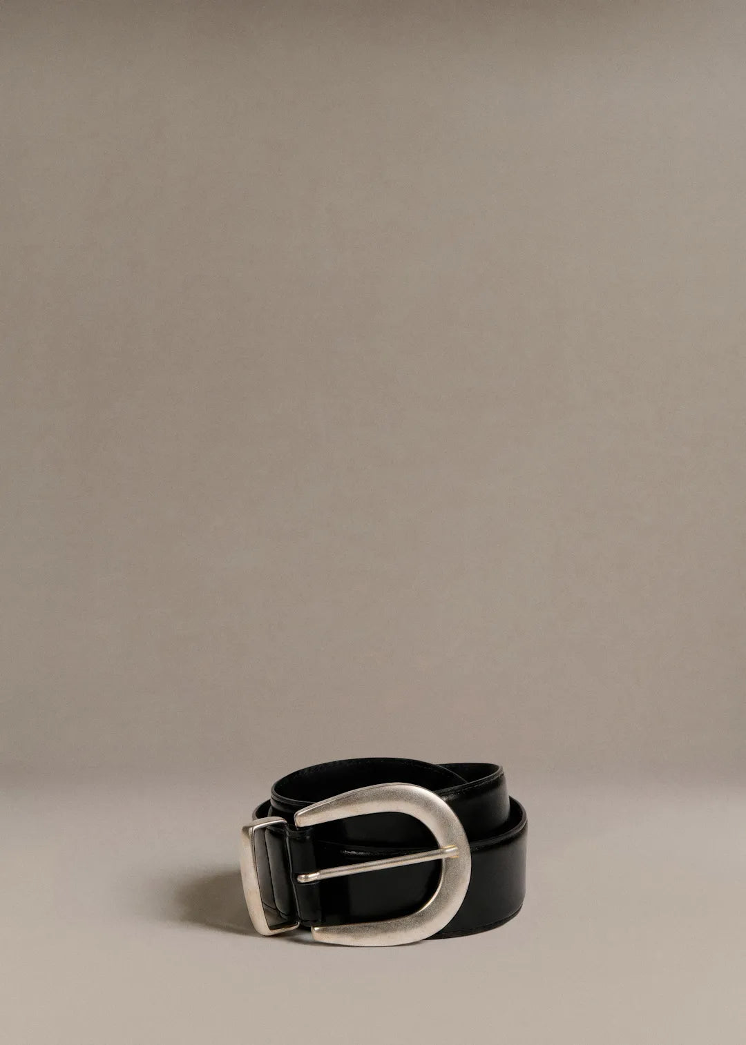 Glossy Black
