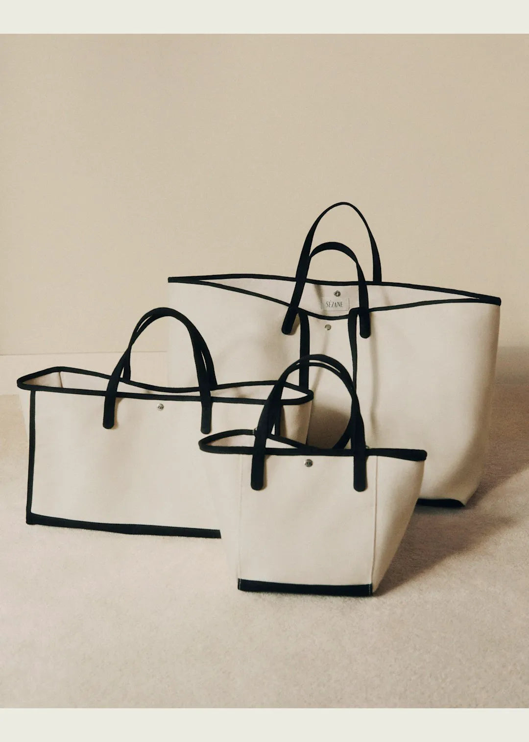 Ecru / Black
