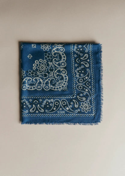 Ecru Navy Bandana