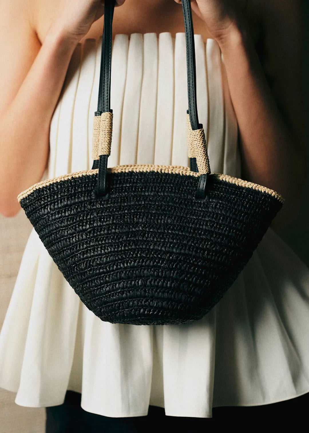 Black Raffia