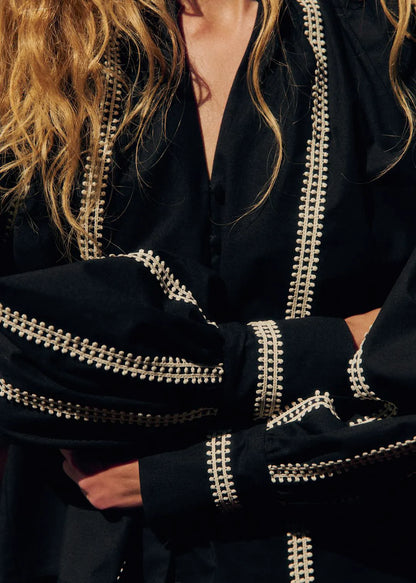 Black with Ecru Details