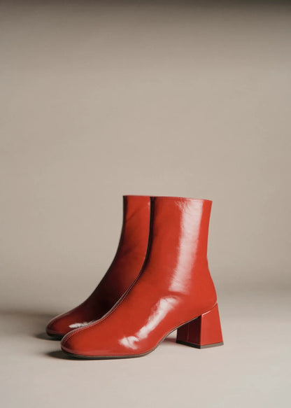 Vintage Red