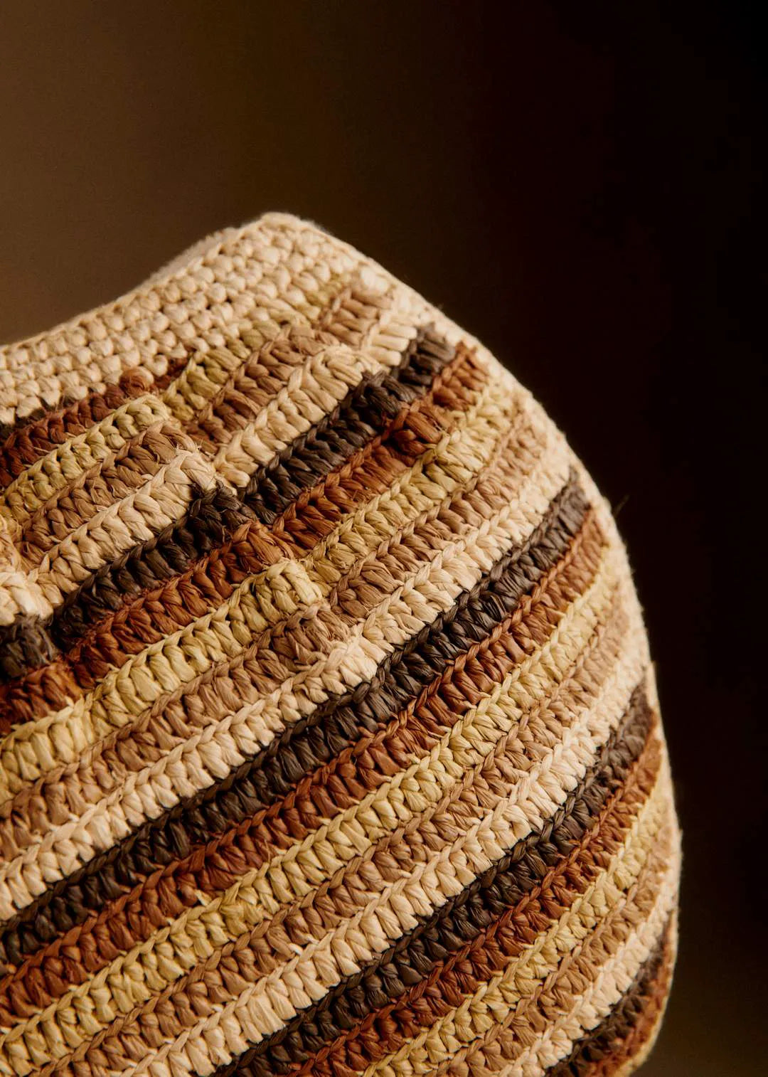 Natural striped raffia