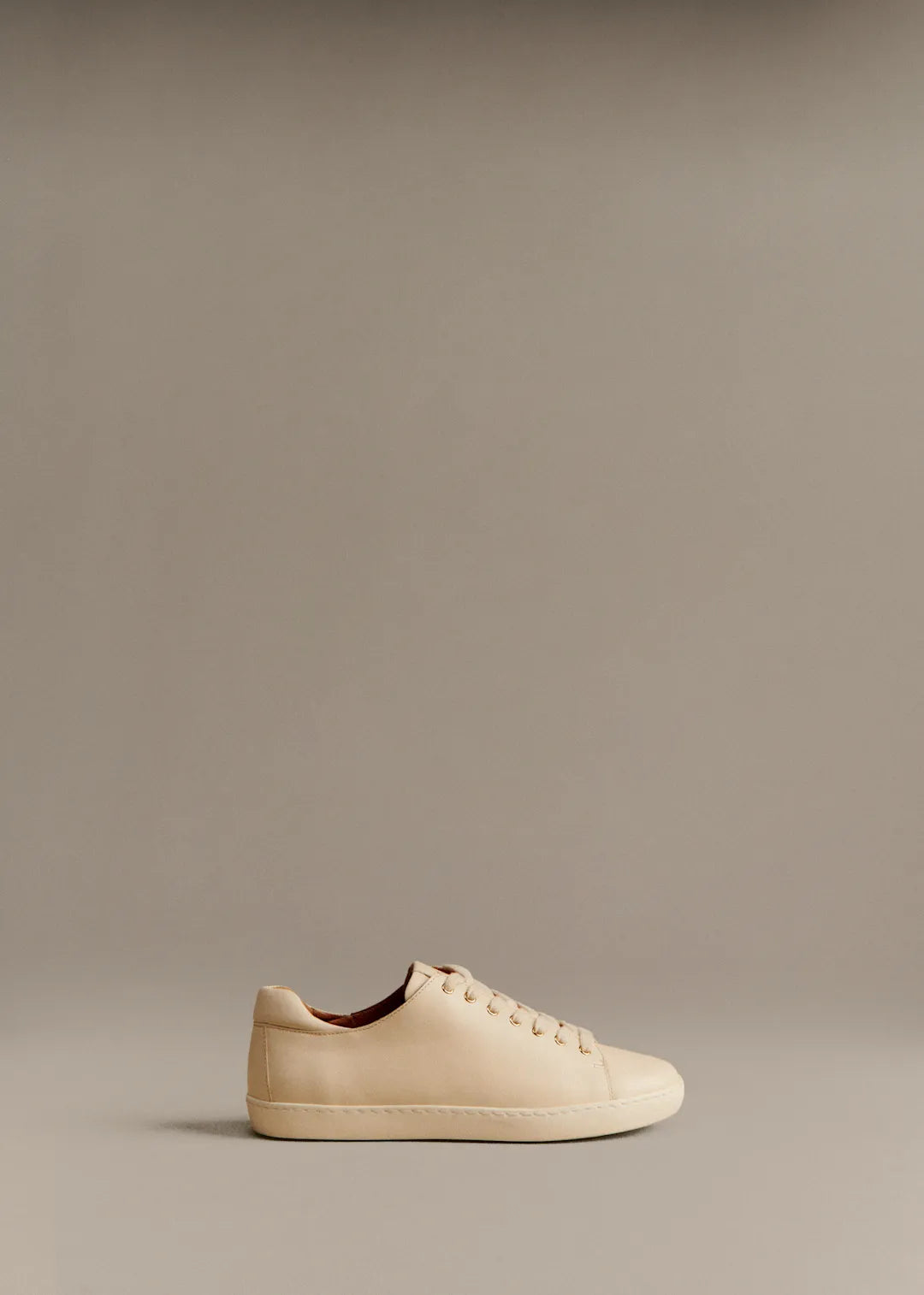 Smooth Ecru