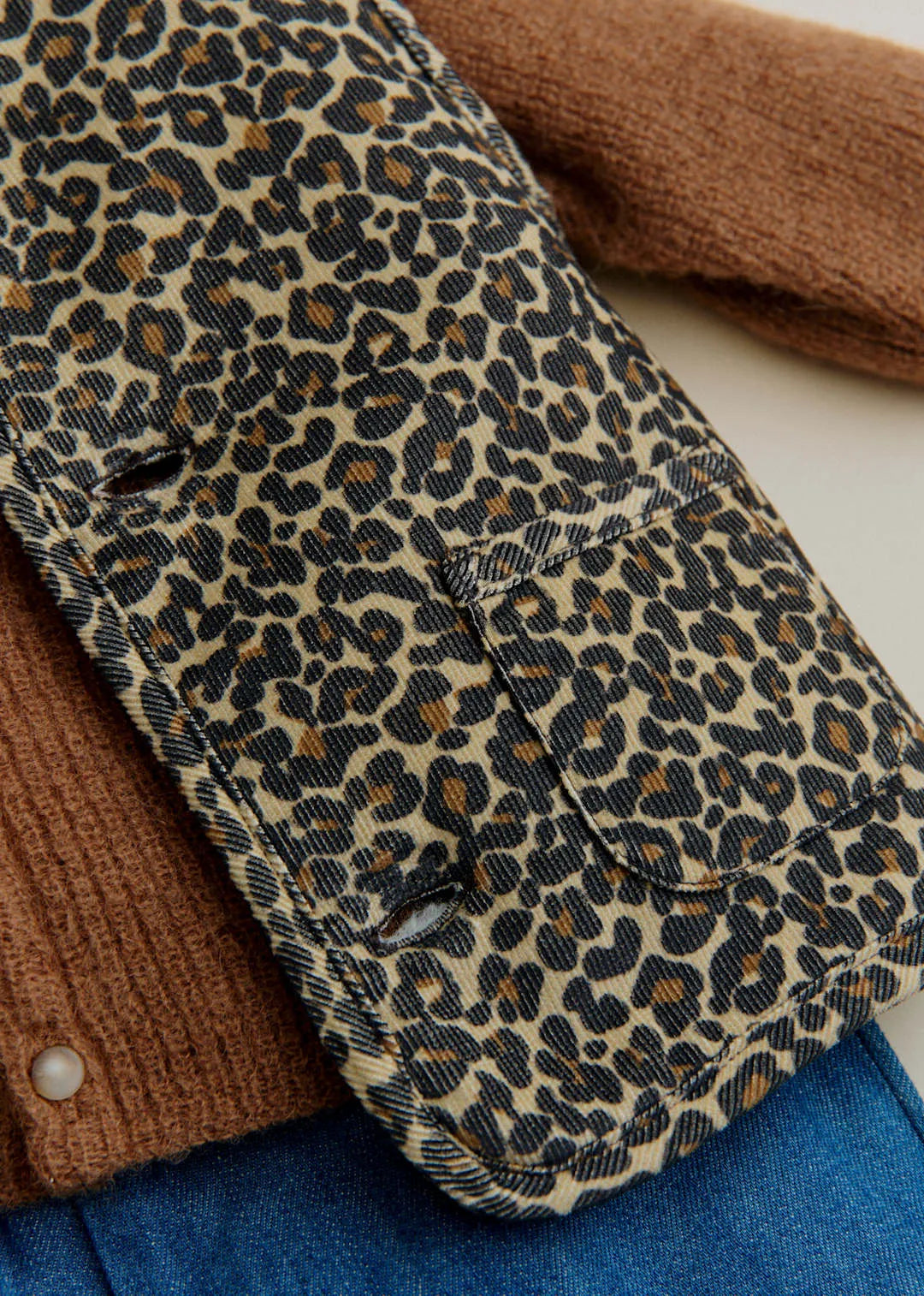 Beige Leopard Print
