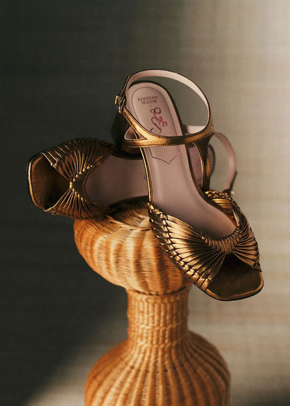 Bronze