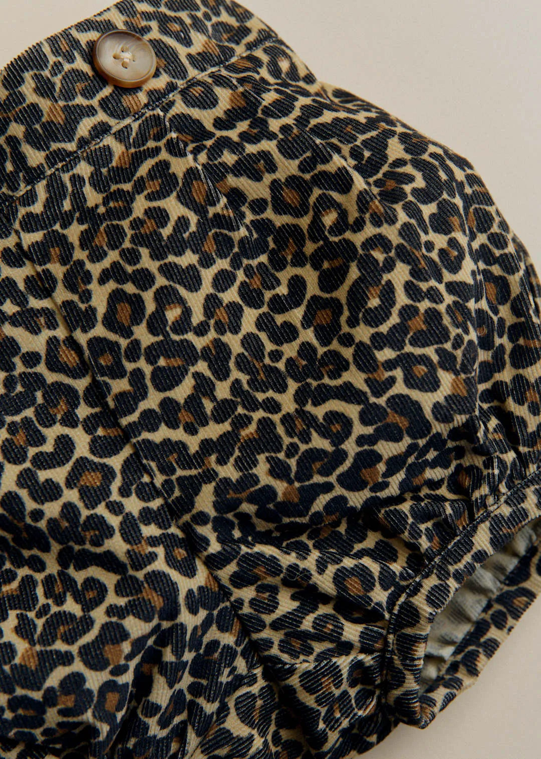 Beige Leopard Print